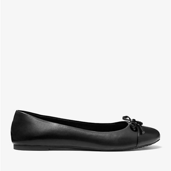 MICHAEL KORS - Melody Two-Tone Ballet Flat - Picture 3 of 7